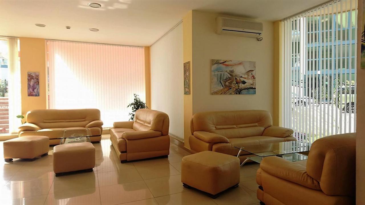 Diamond Hotel Primorsko Exterior photo